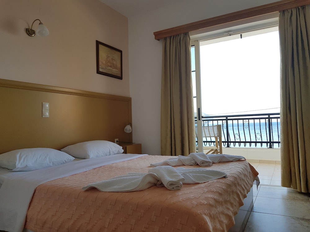 Filoxenia Hotel 16/50