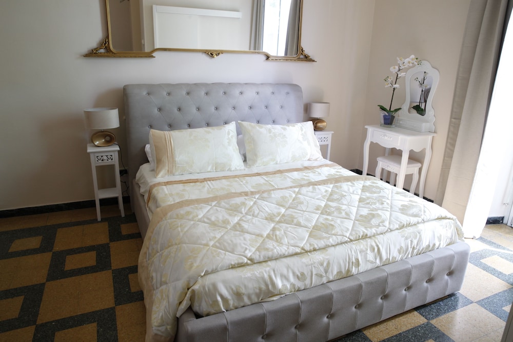 Lucca Relais 19/50
