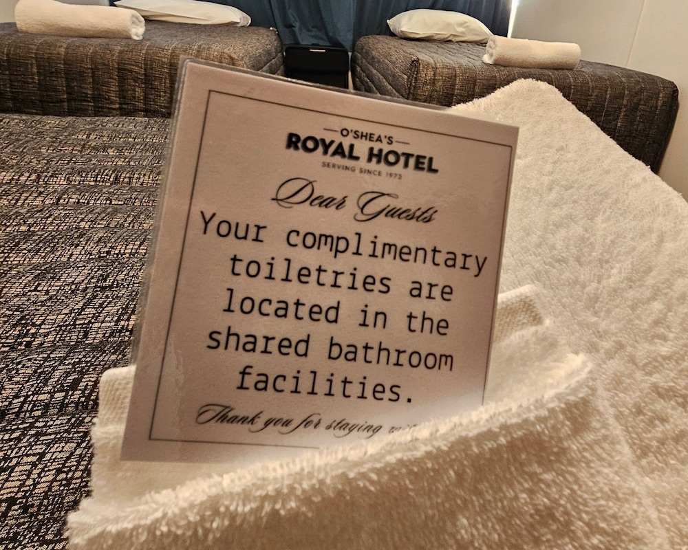 O'SHEA'S ROYAL HOTEL 31/56