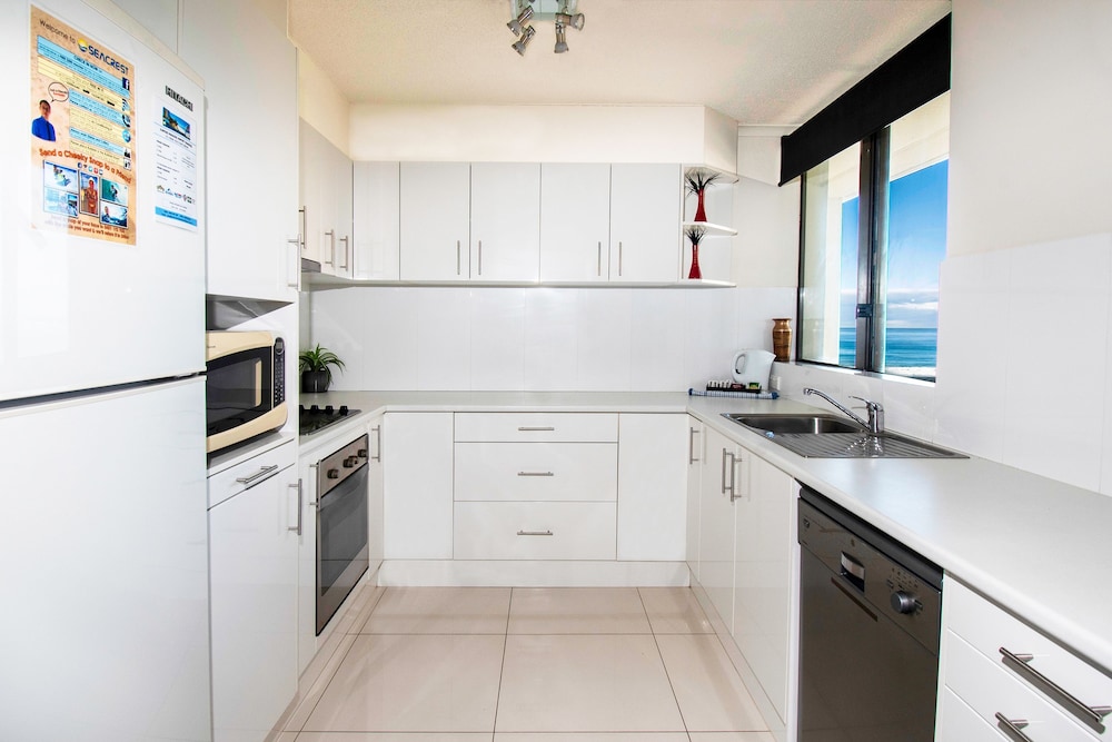 Seacrest Beachfront Holiday Apartments 22/69