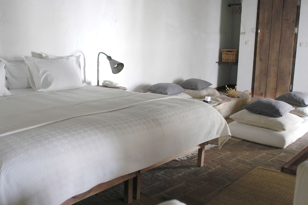 Convento De La Parra - Adults Only 3/48