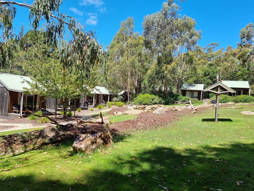 D'Altons Resort 36/50