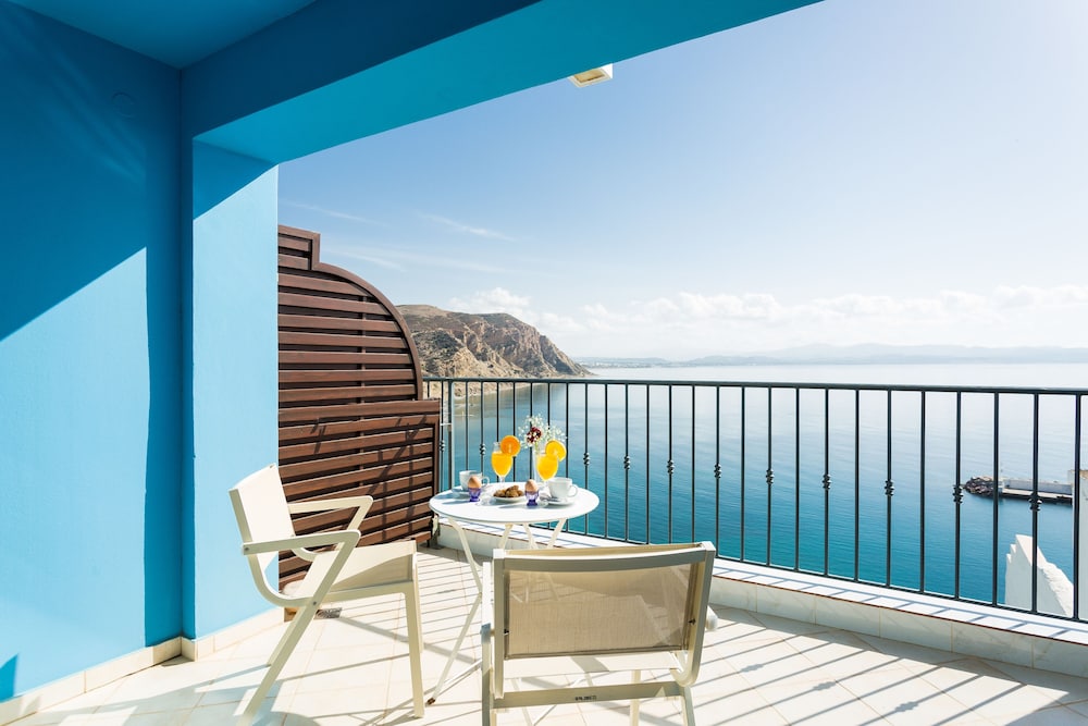 Palazzo Greco Boutique Hotel 34/62