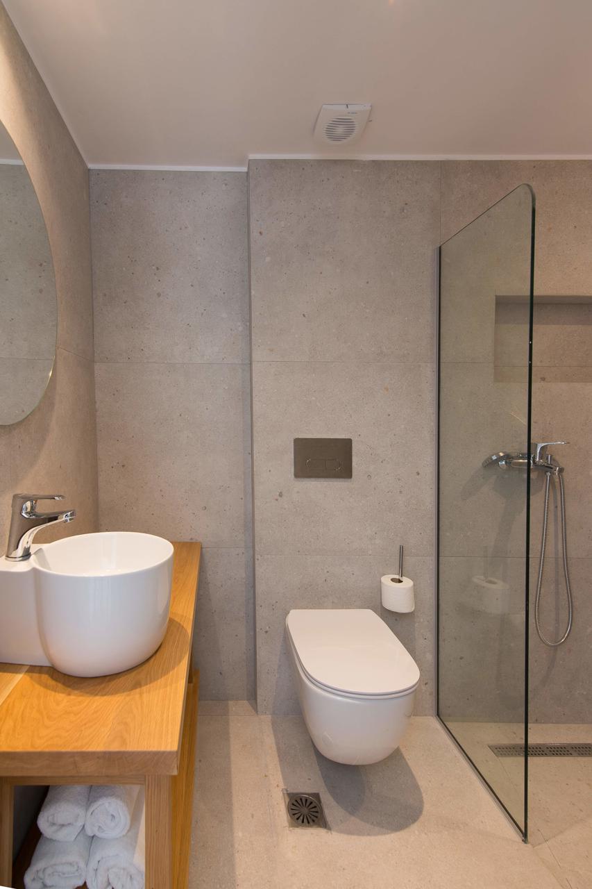 Nami Hotel & Suites 153/156