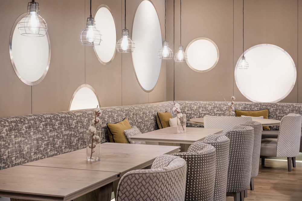 AC Hotel Alicante by Marriott 34/59