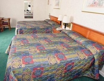 Discovery Inn 8/34