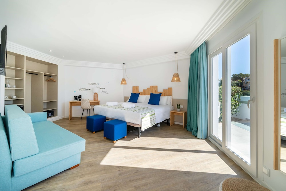 Marsenses Ferrera Blanca Adults Only Hotel 57/150