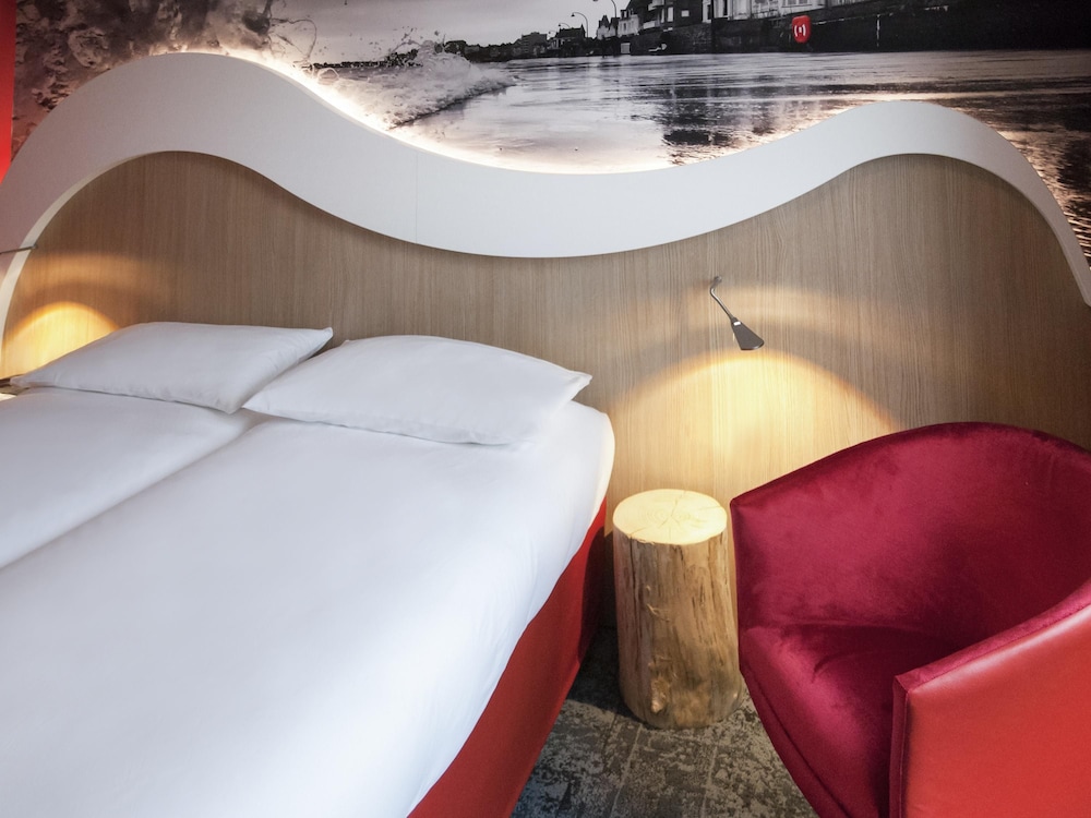 Ibis Styles Saint Malo Port 34/62