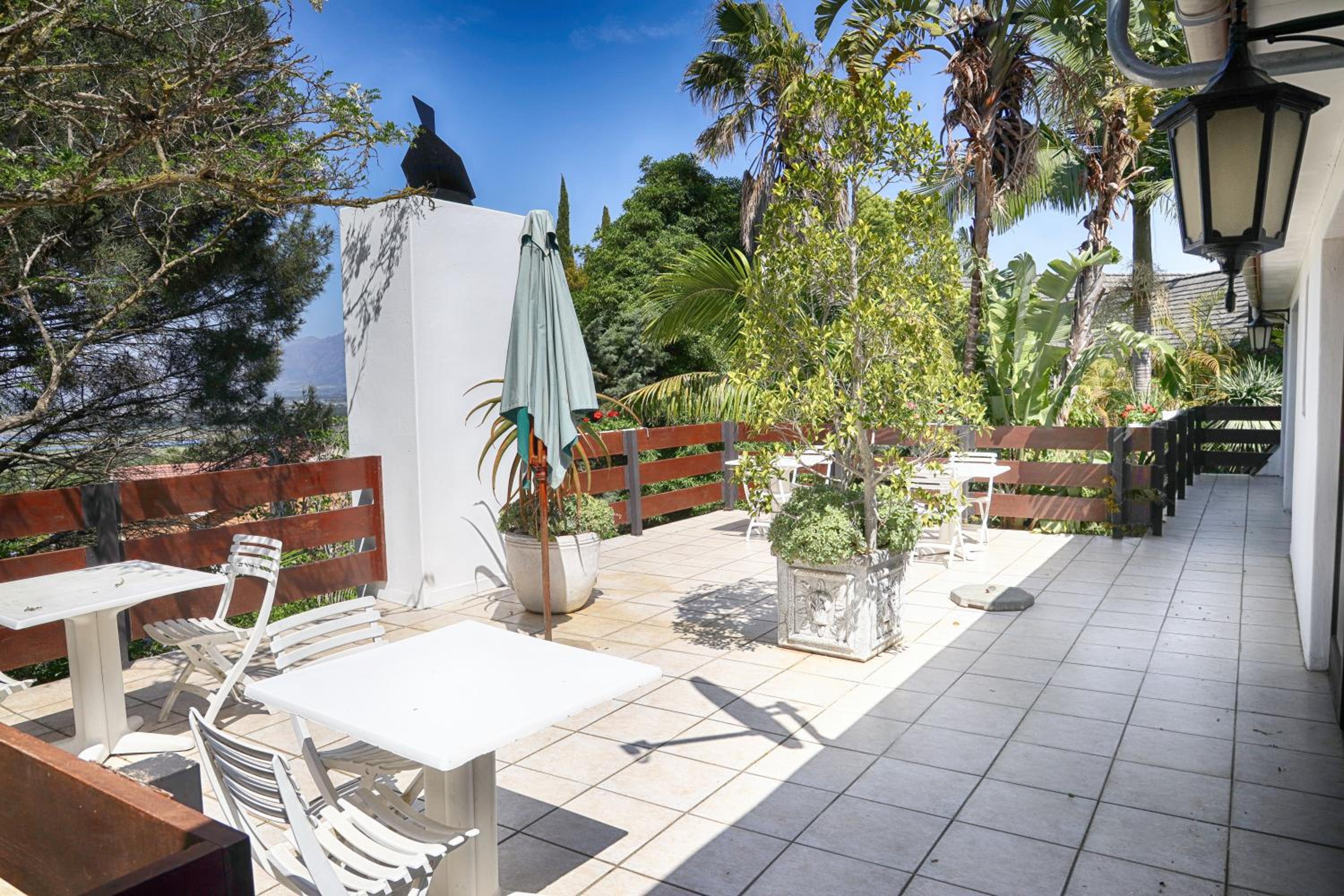 Auberge De Courtrai 16/23
