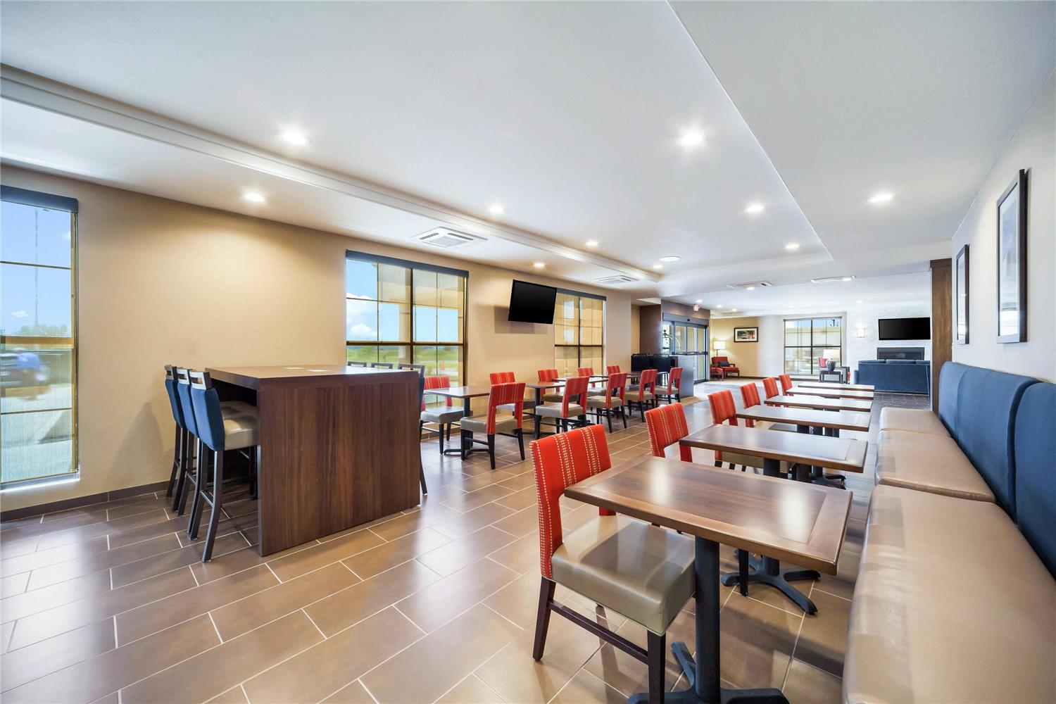 Comfort Inn and Suites North Platte I-80 19/30