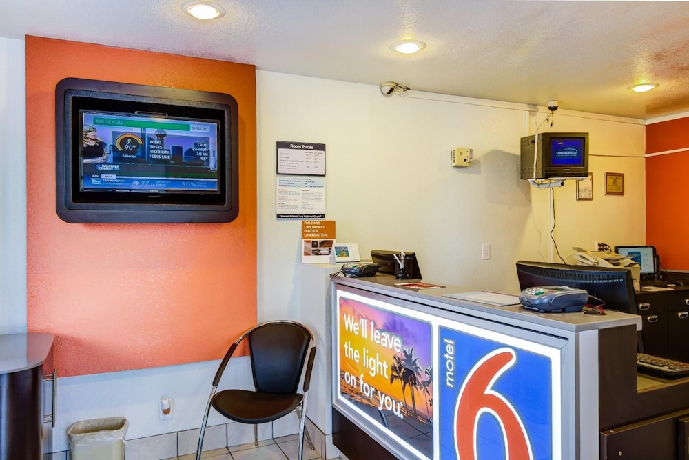 Motel6 Camarillo, CA 15/71