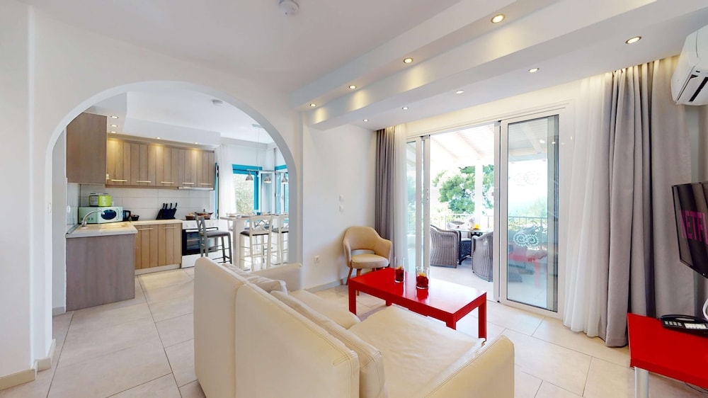 Acrotel Athena Villas 35/50