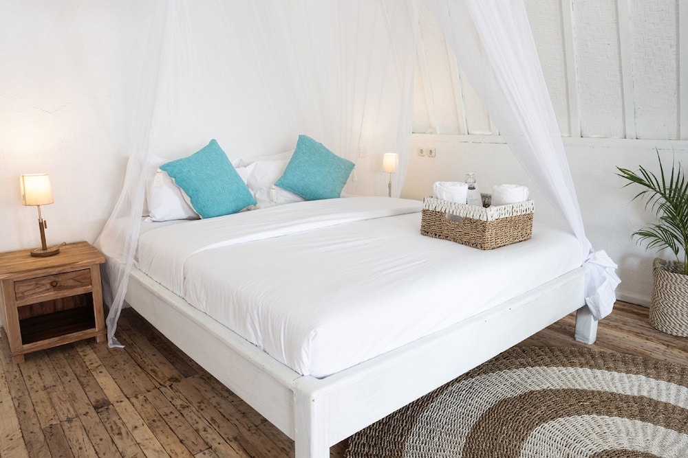 FAMILY, BUNGALOW, 2 DOUBLE BEDS