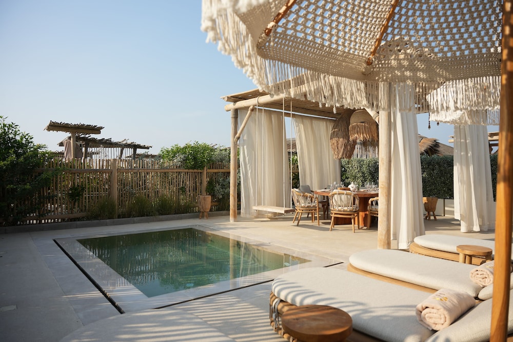Umm Al Quwain Beach Hotel 25/47