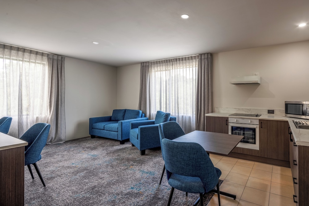 Heartland Hotel Auckland Airport 56/63