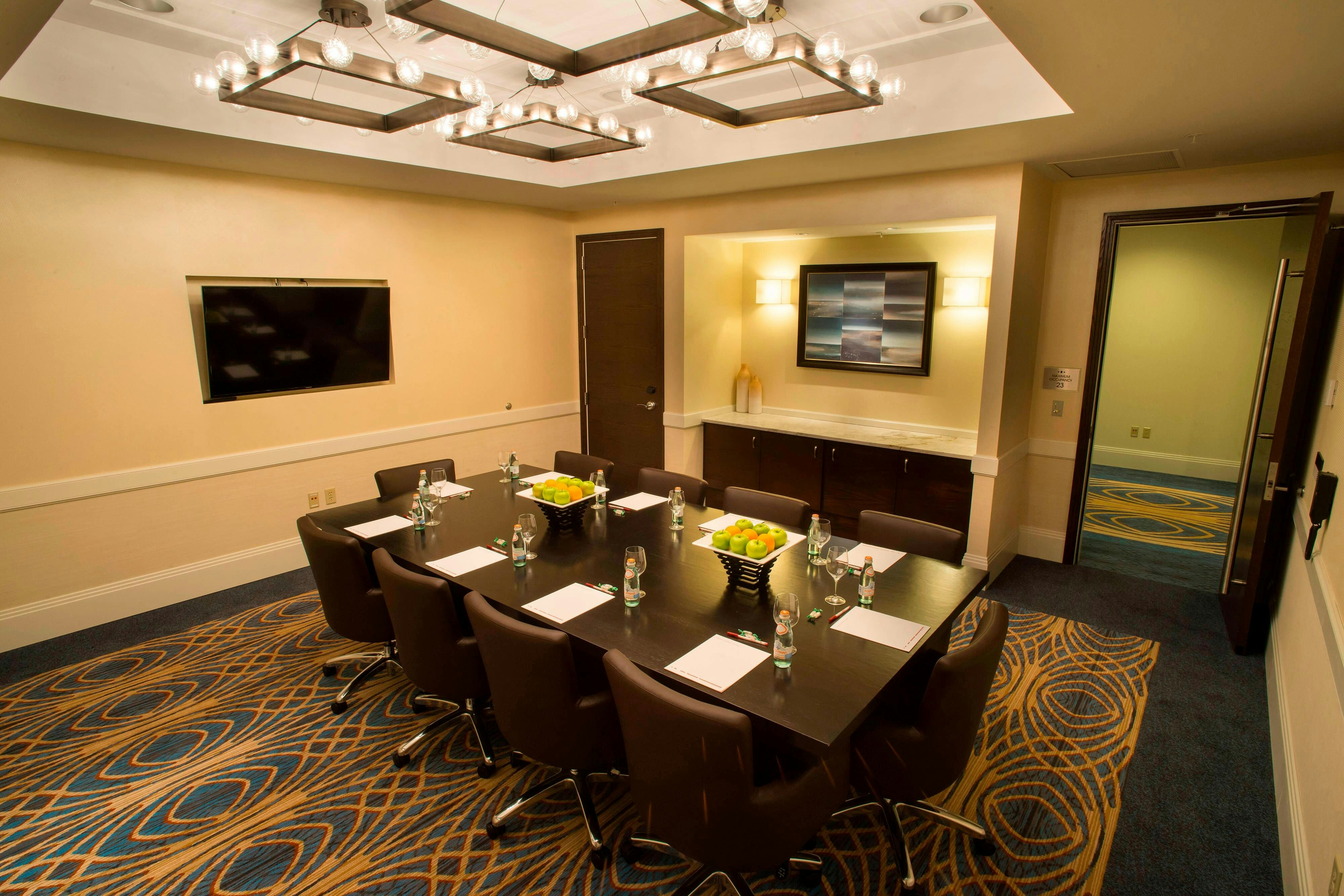 Milwaukee Marriott Downtown 14/17