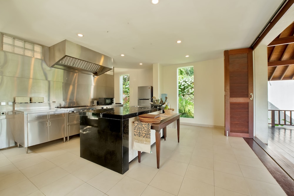 Villa Kembang Bali 2/50
