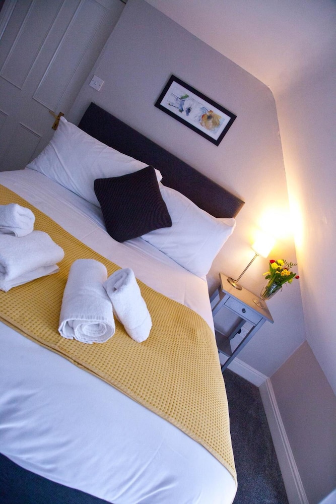 Rowton Poplars Hotel 12/38