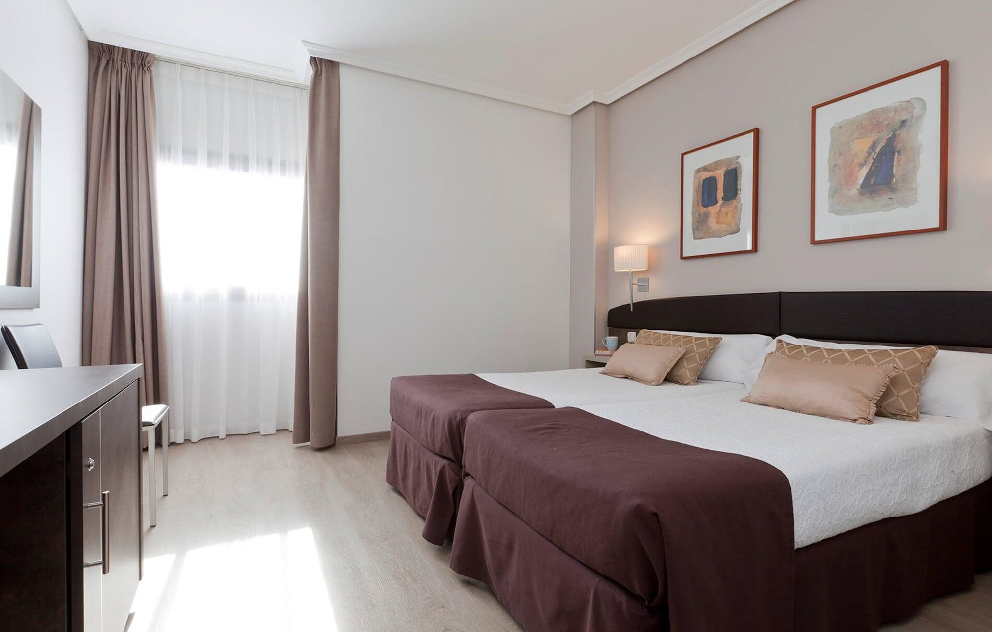 Standard, Double or Twin Bed