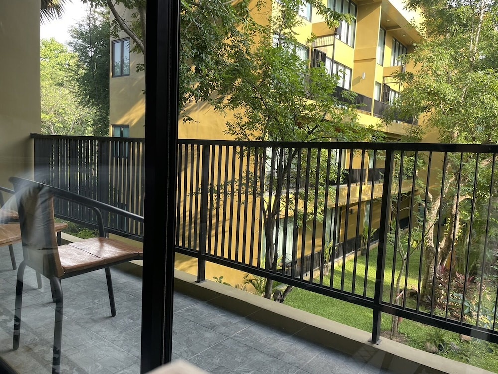 T-REX BURIRAM BOUTIQUE HOTEL 32/37