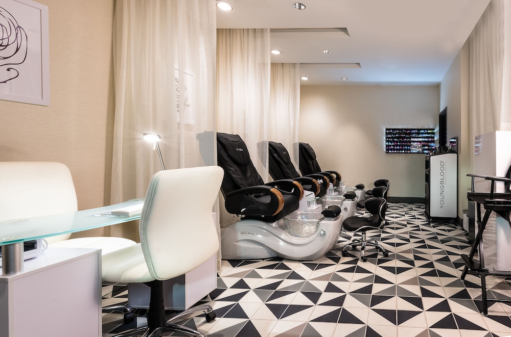 The LINQ Hotel & Casino - A Caesars Rewards Destination 42/54
