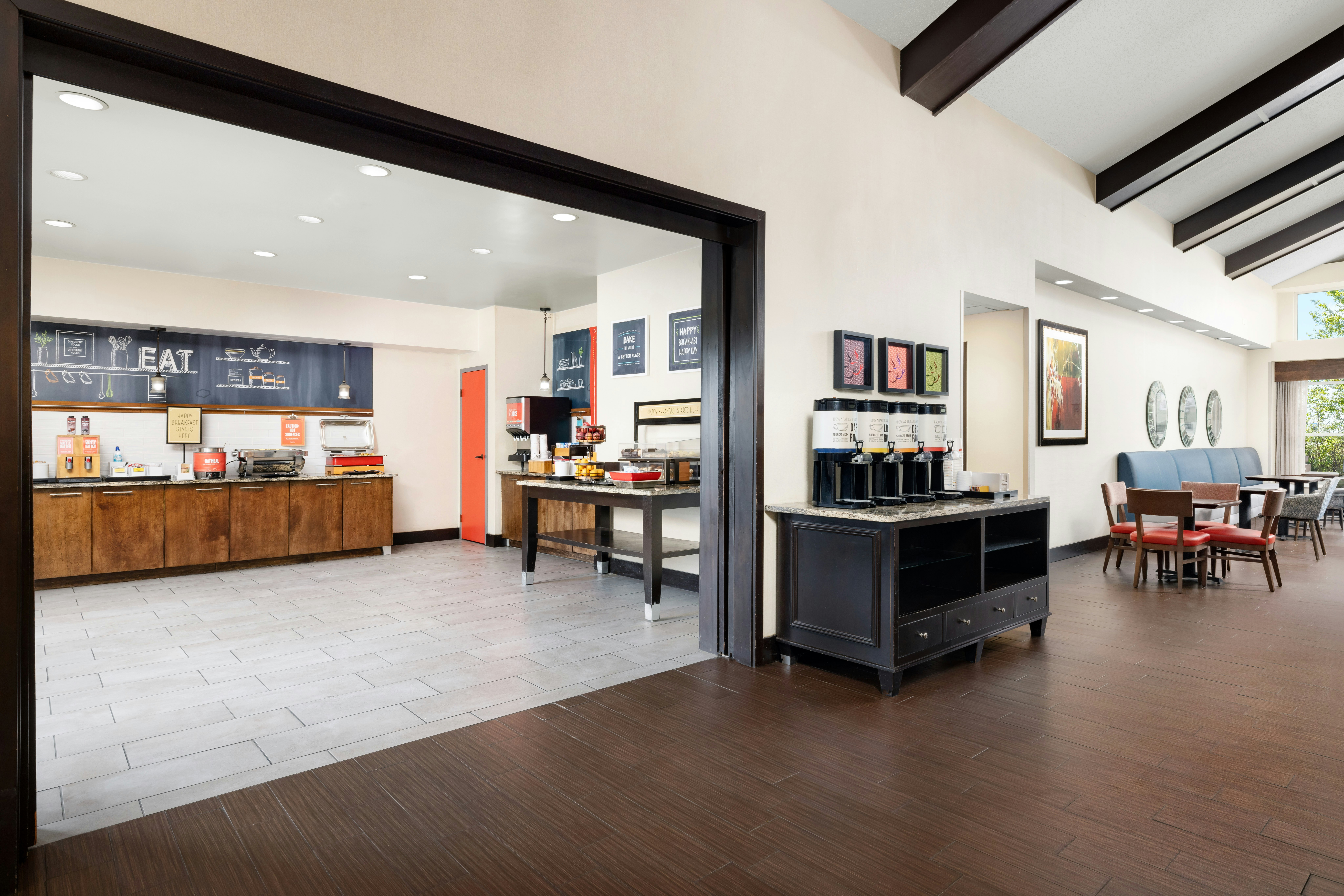 Hampton Inn and Suites Ft Wayne North 11/40