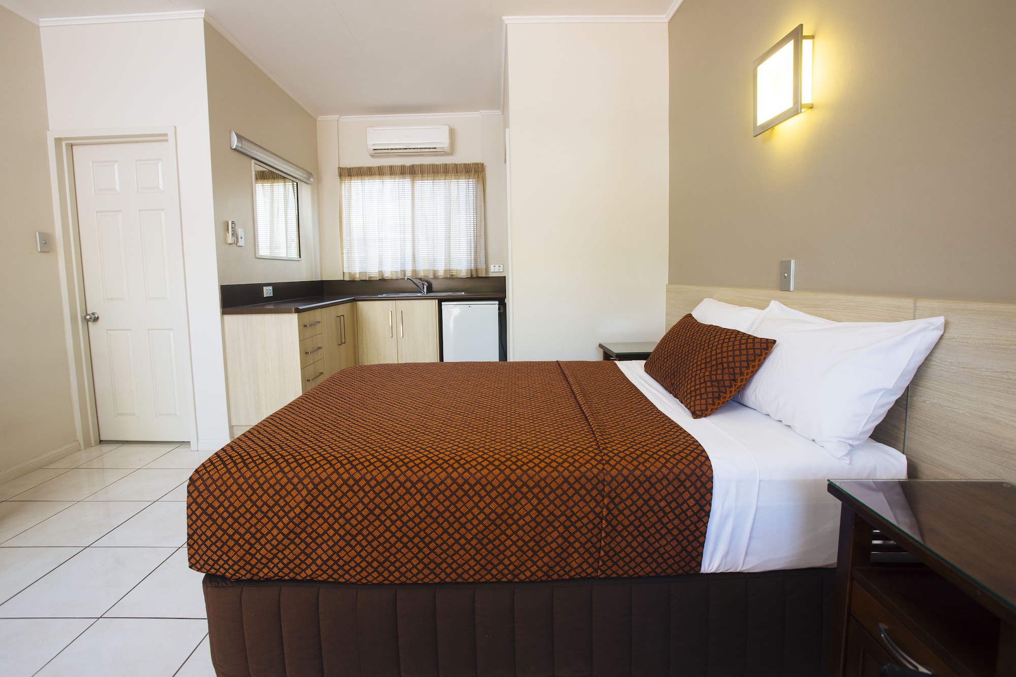 STANDARD, MULTIPLE BEDS, PET FRIENDLY