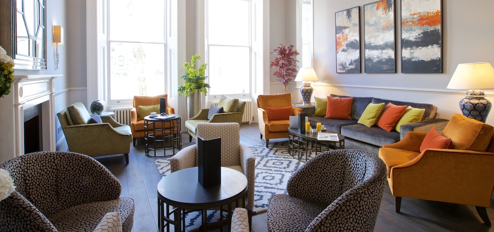 54 Queens Gate Hotel 34/50