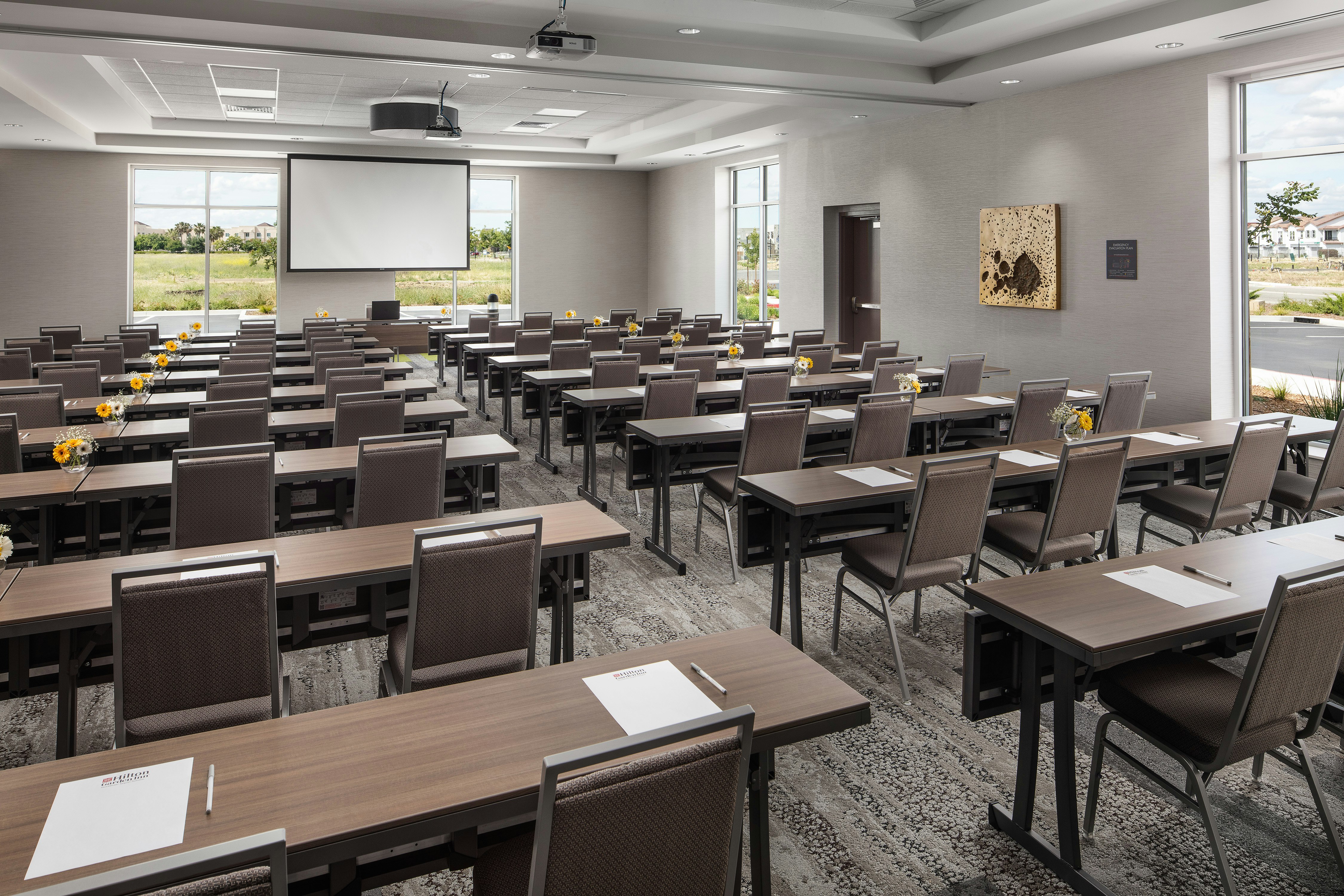 Hilton Garden Inn Sacramento Airport Natomas 16/20