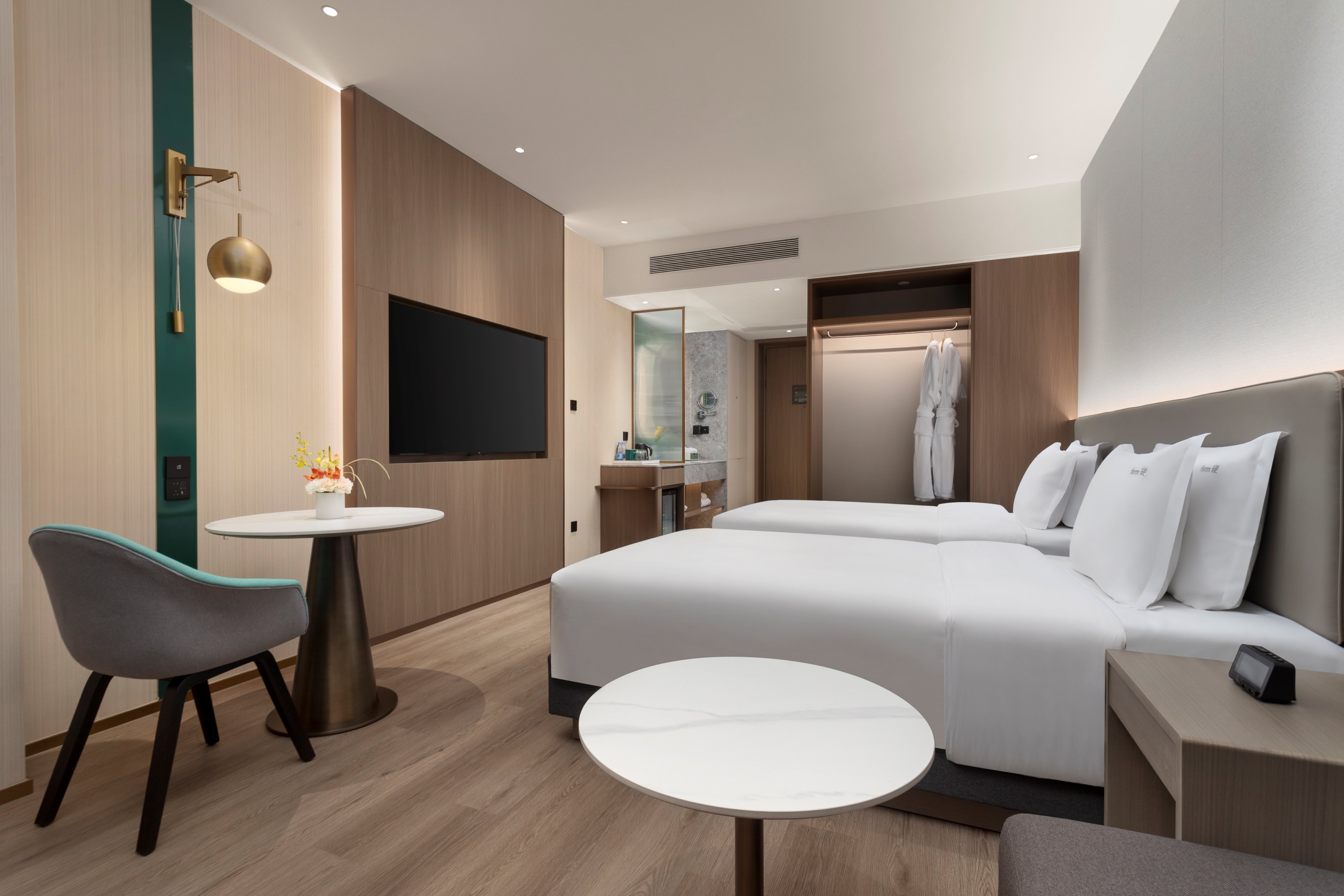 Holiday Inn Shanghai Jing'an by IHG 17/57