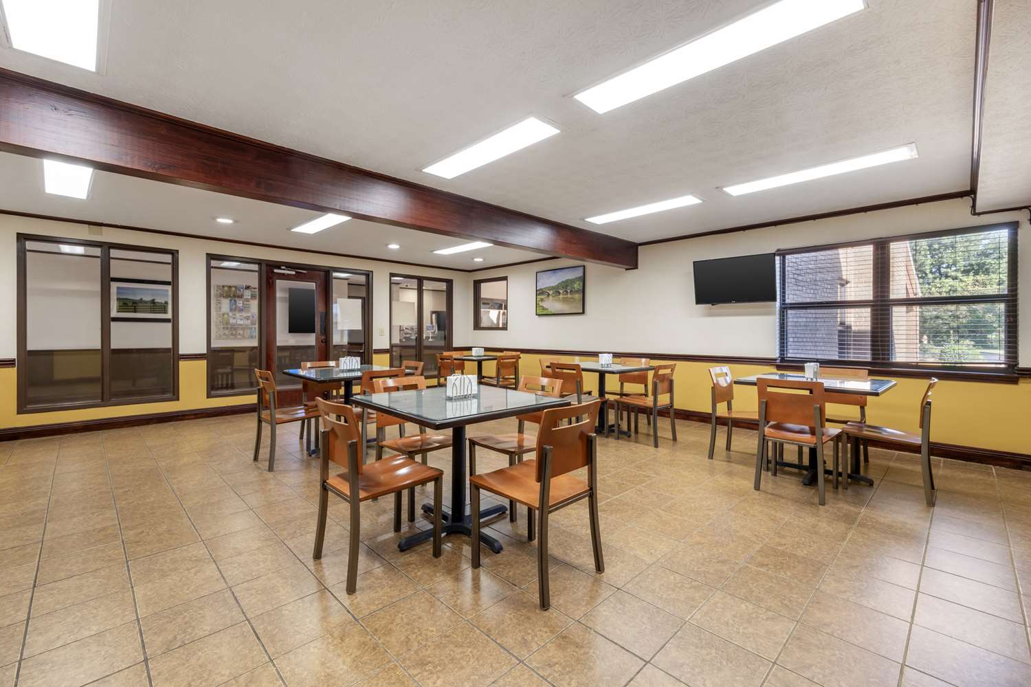 Best Western Campbellsville Inn 10/15