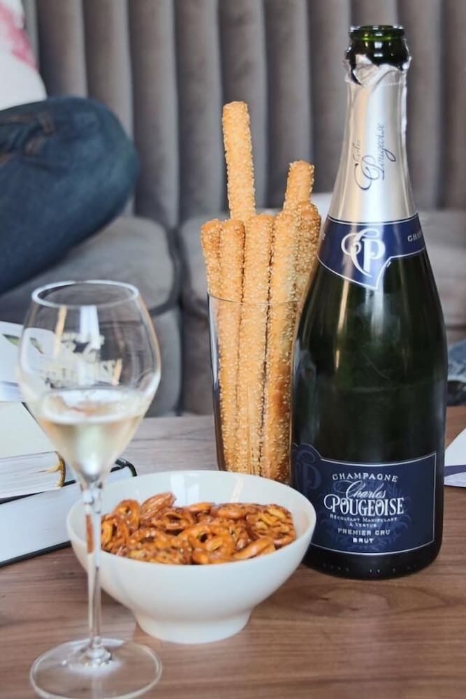 Best Western Le Relais Du Vigneron 12/29