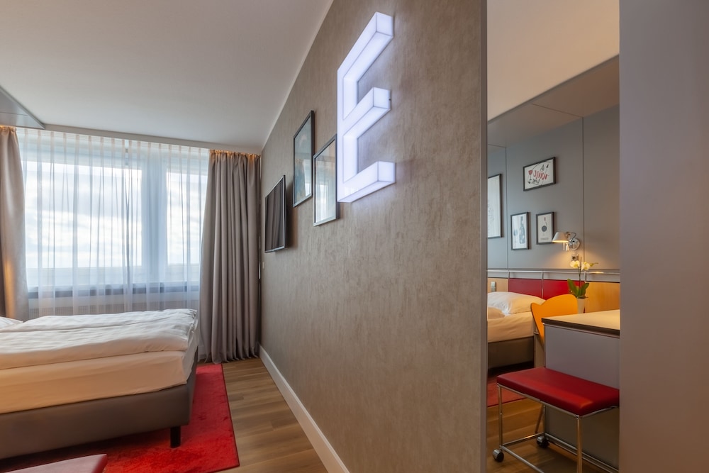 NYX Hotel Erfurt by Leonardo Hotels 32/72