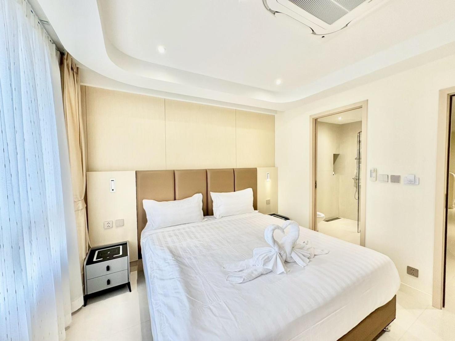 ABC QQ Hotel 20/38