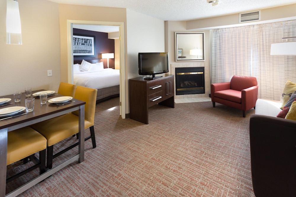 Residence Inn By Marriott Fort Collins 19/30