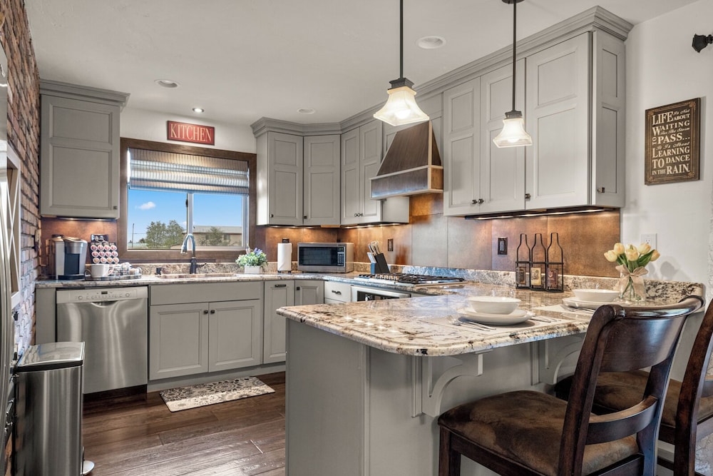 Coyote Bluff Estate 35/48
