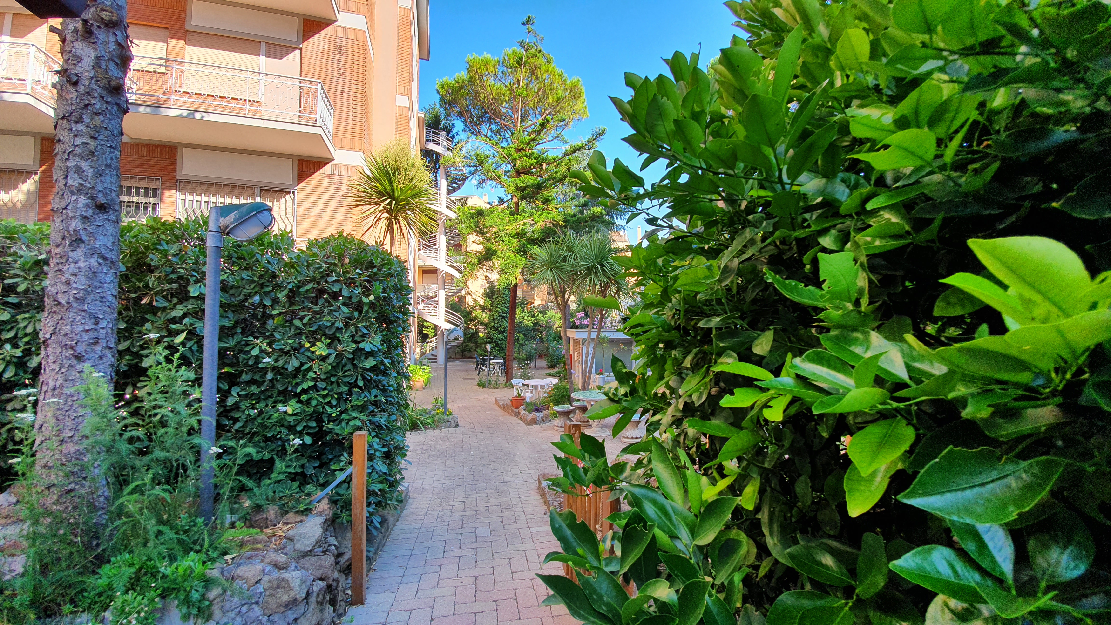 Villa Letizia - Casa Per Ferie 30/44