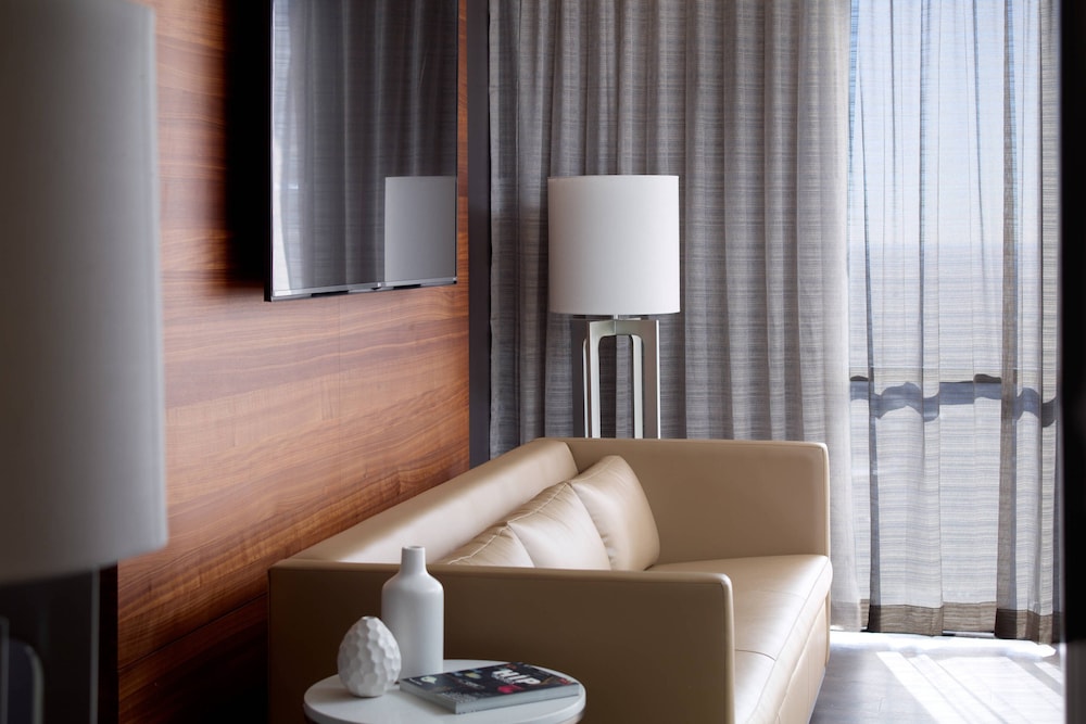 Atlanta Marriott Marquis 26/81