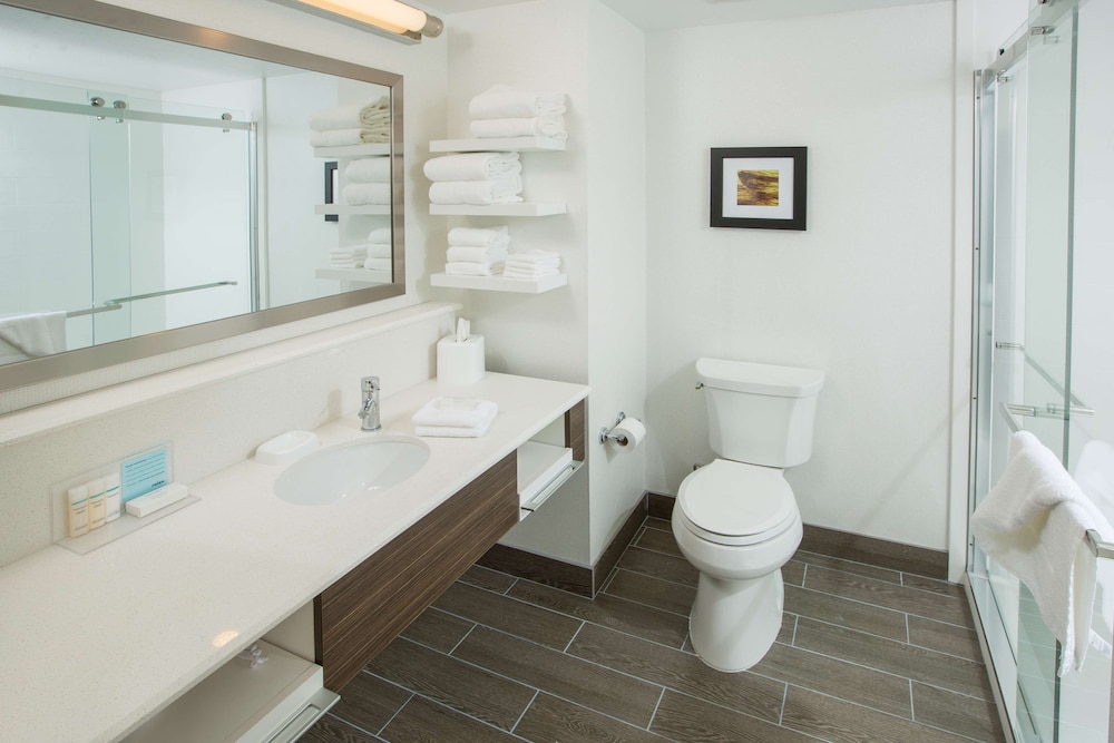 Hampton Inn & Suites Buellton/Santa Ynez Valley 14/42