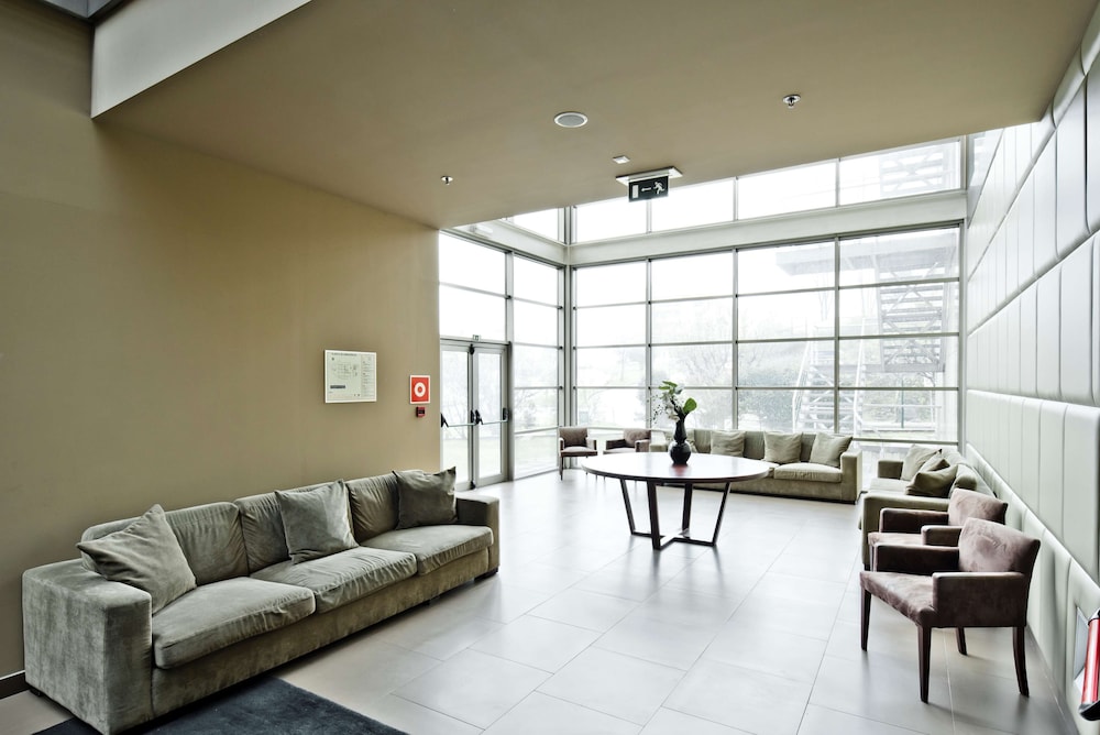 Golden Tulip Sao Joao da Madeira Hotel 23/33