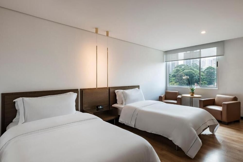 STANDARD, 3 BEDS