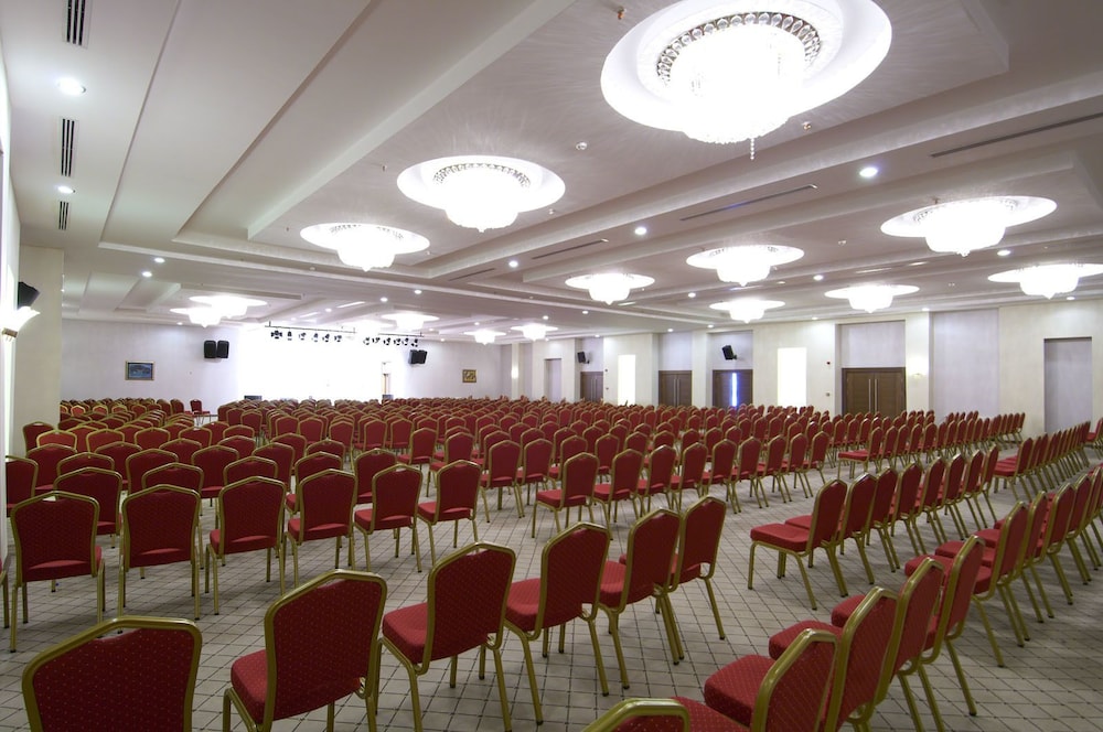 Safran Thermal Resort 42/50