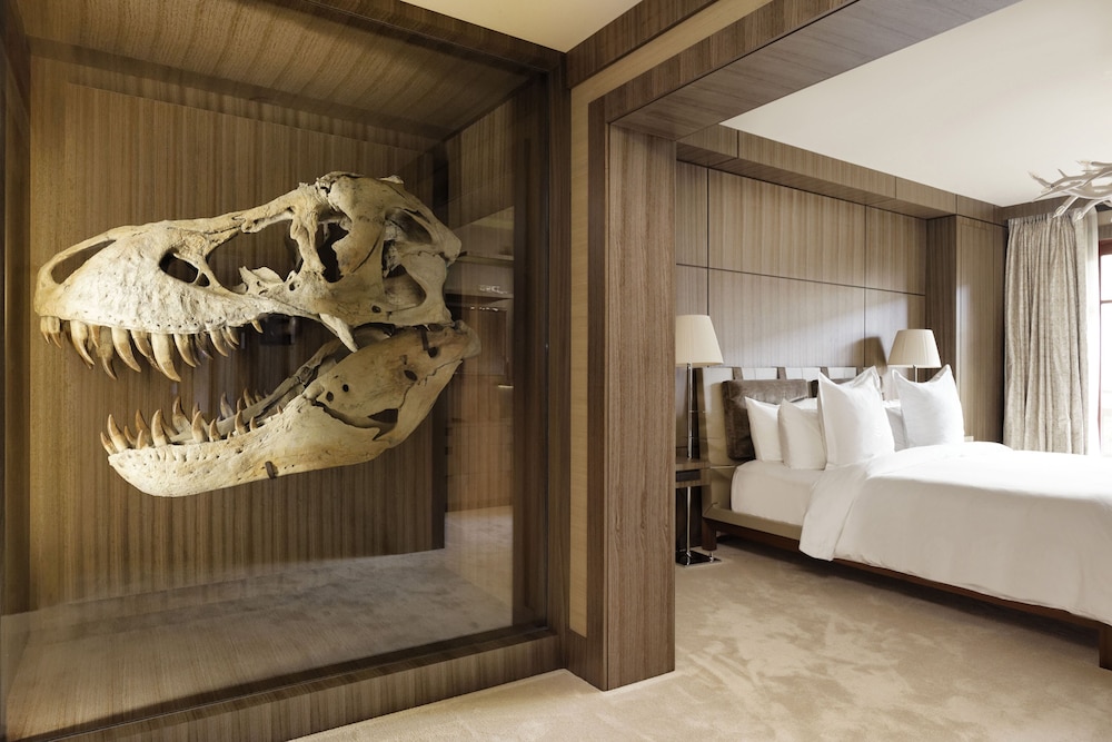 Four Seasons Resort and Residences Vail 26/93