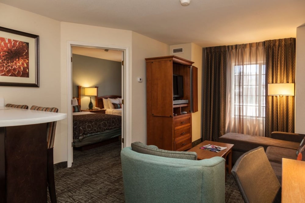 Staybridge Suites Co Springs Air Force Academy 25/60