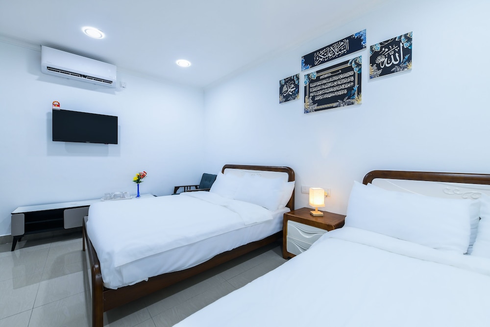 Capital O 90543 Sp Star Hotel 12/53