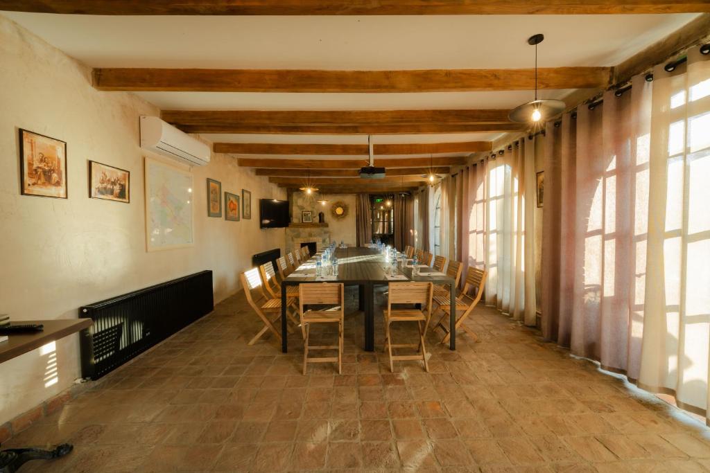 Giorgi Ushikishvilis Chateau-Marani 11/21