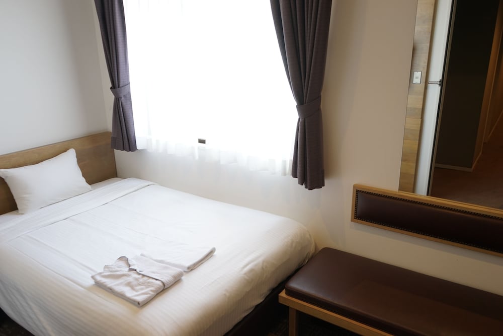 Hotel Emerald Isle Ishigakijima 5/26