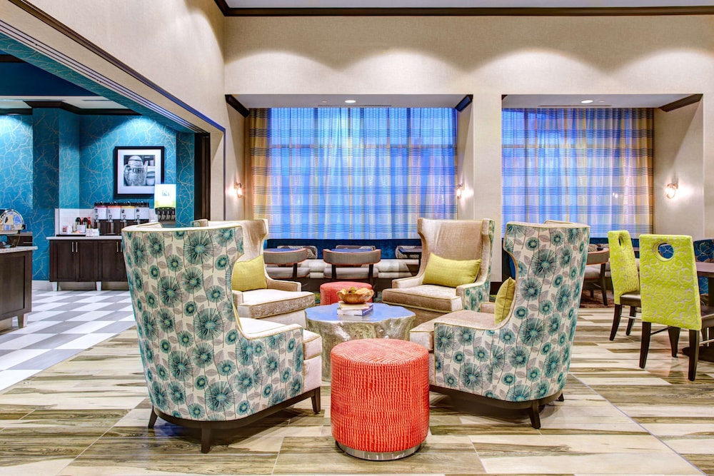 Hampton Inn & Suites By Hilton Atlanta Perimeter Dunwoody 30/41
