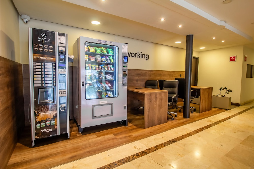 Best Western Plus Hotel San Diego 35/54