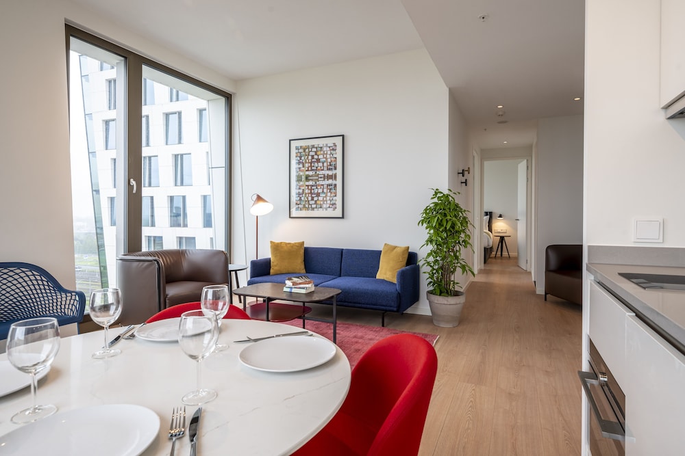 PREMIER SUITES PLUS Amsterdam 35/43